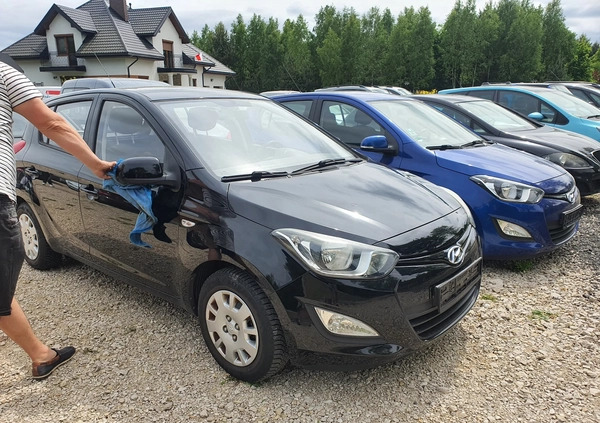 Hyundai i20 cena 18800 przebieg: 80457, rok produkcji 2013 z Opoczno małe 326